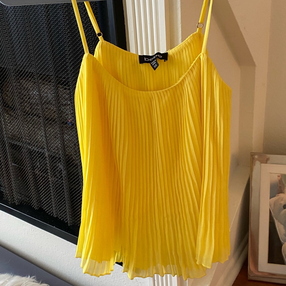 Bebe Yellow Top XXS NWOT